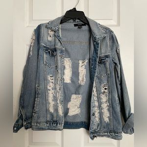 Distressed lightweight denim Jacket
